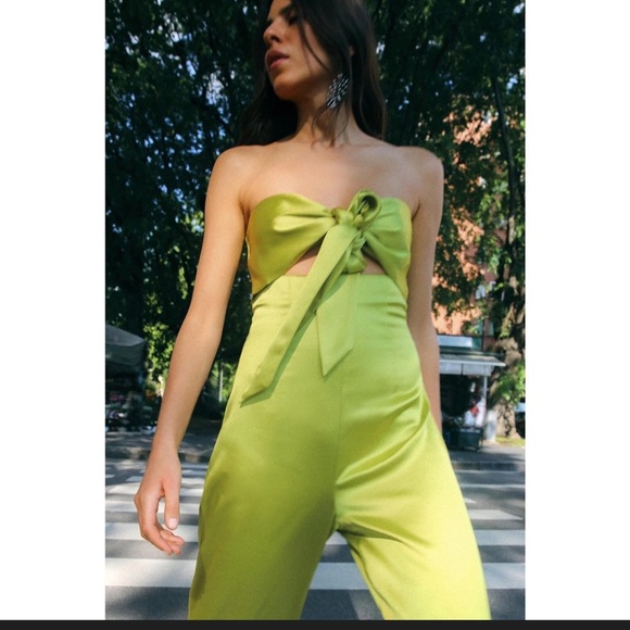 ZARA Pistachio Green Wide-Leg Jumpsuit - Picture 2 of 6